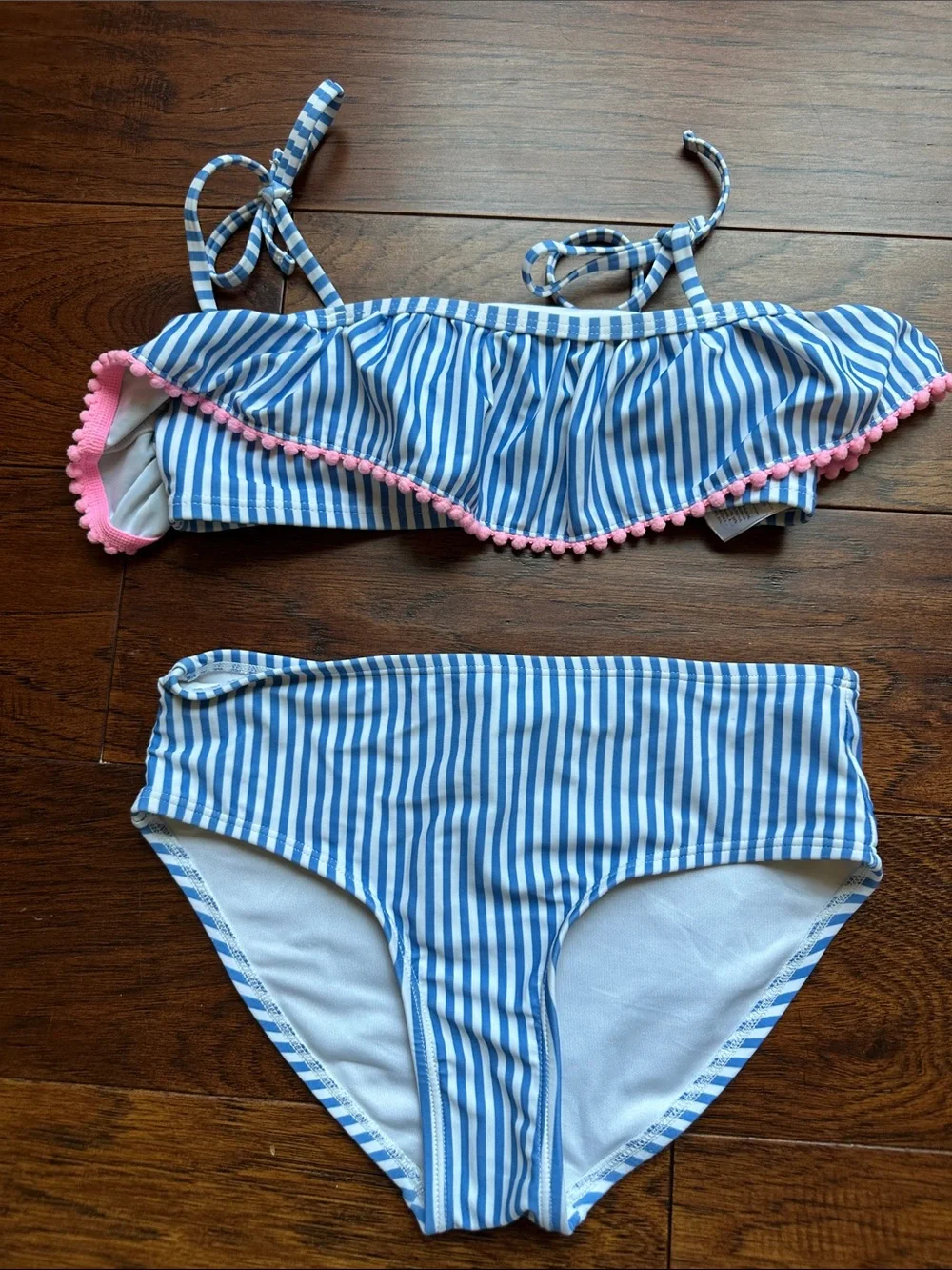Girls two piece swimsuit set